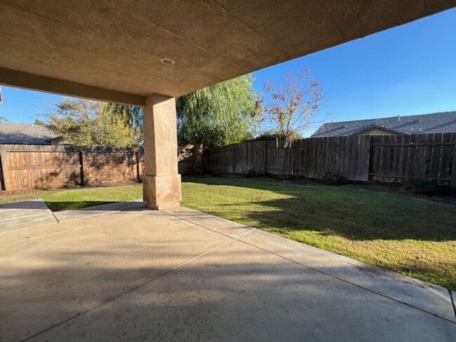 Building Photo - 13003 Lake Pueblo Way