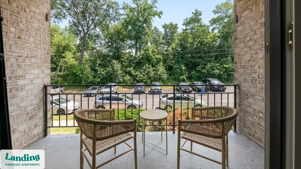 Building Photo - 6220 Springhill Dr