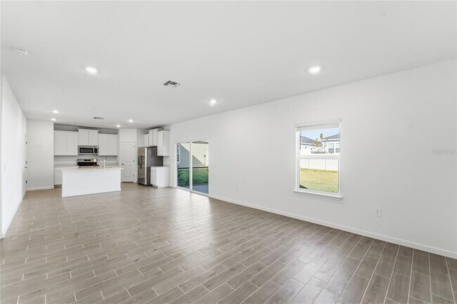 Building Photo - 6680 SW 89th Loop