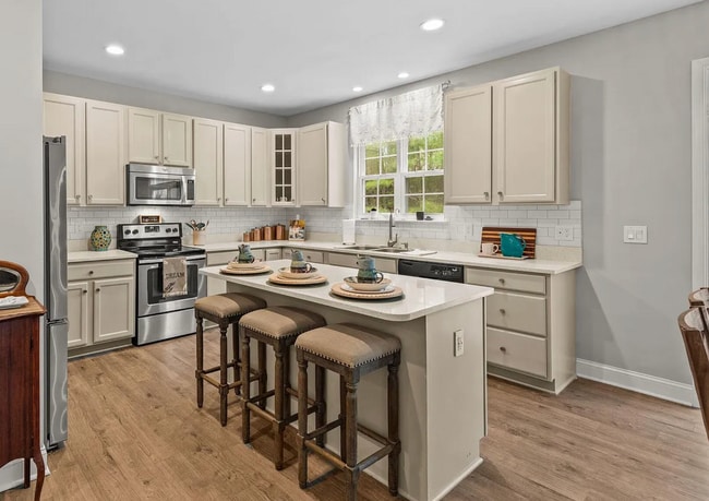 Building Photo - 207 Barbary Coast Dr