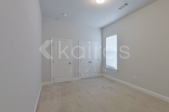 Building Photo - 15703 Boothy Ln