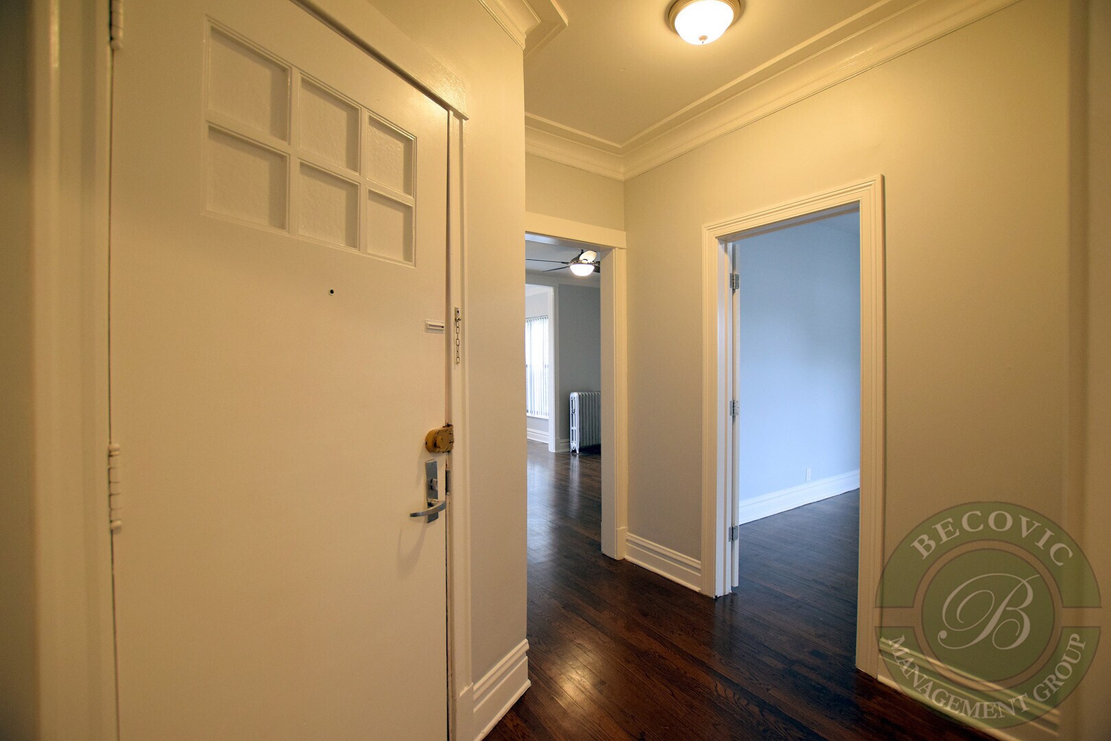 Building Photo - 4707 N Albany Ave