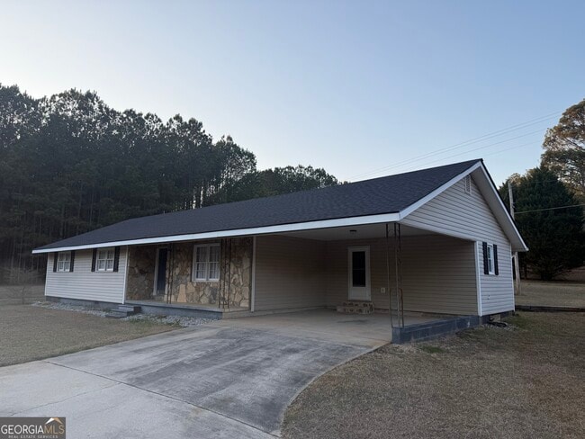 Building Photo - 341 Sanders-Davis Rd