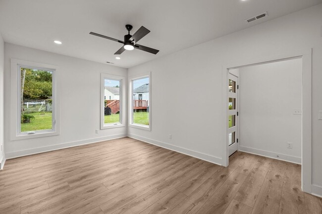 Building Photo - Gorgeous New Construction near Downtown Durham, Premium Finishes - Pet Friendly!