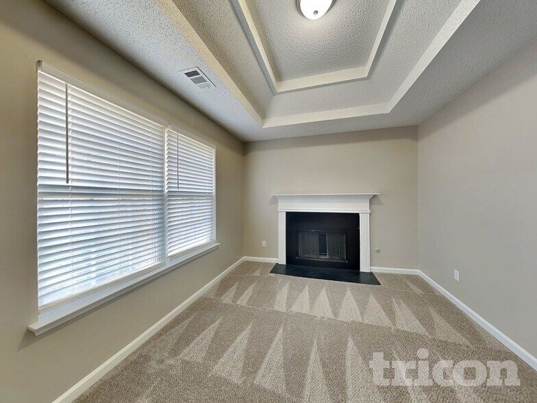 Building Photo - 11610 Registry Blvd