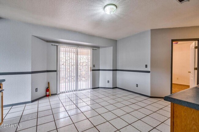 Building Photo - 12521 Angie Bombach Ave