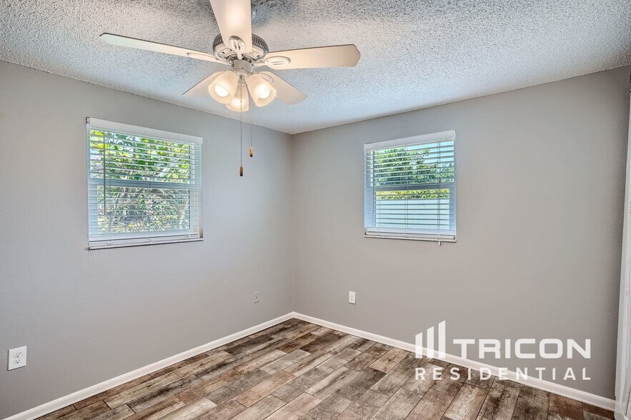 Building Photo - 1619 Stone Creek Dr