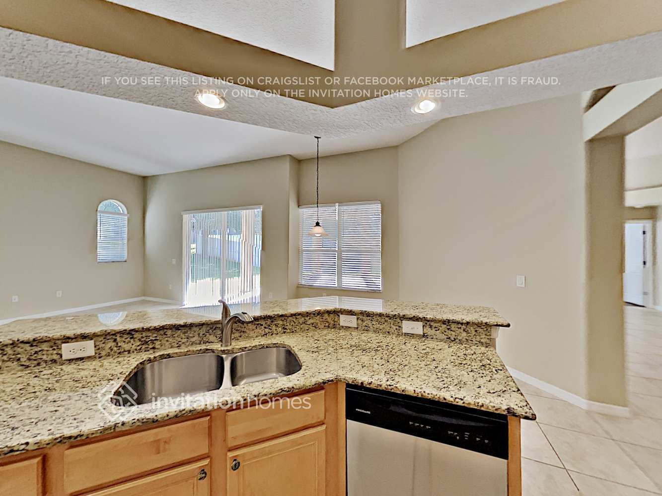 Building Photo - 4019 Knott Dr