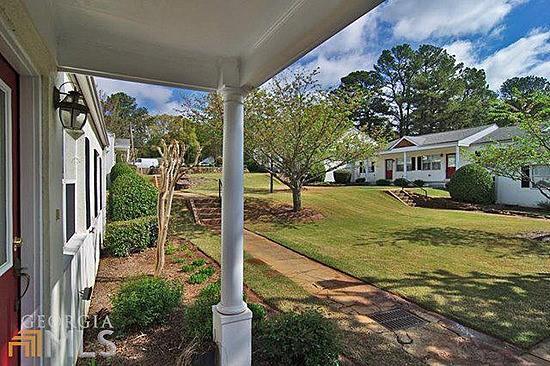Building Photo - 1503 Stone Gate Ln SE