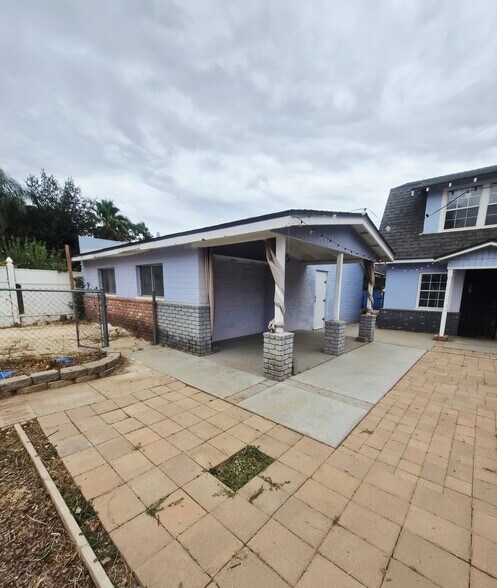 Building Photo - 737 Edgar Ave
