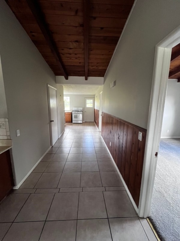 Building Photo - 2020 Euclid Ave