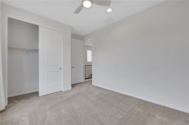 Building Photo - 11696 Redwood Mountain Ave