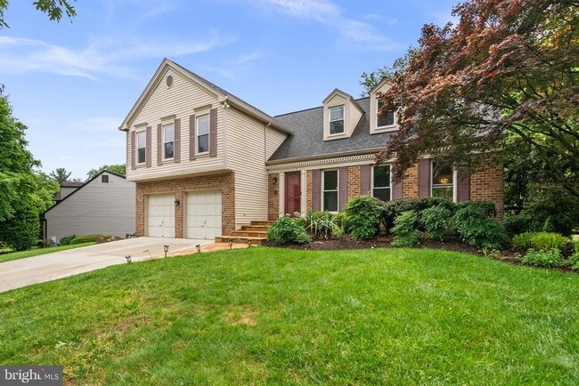 Building Photo - 1119 Halesworth Dr