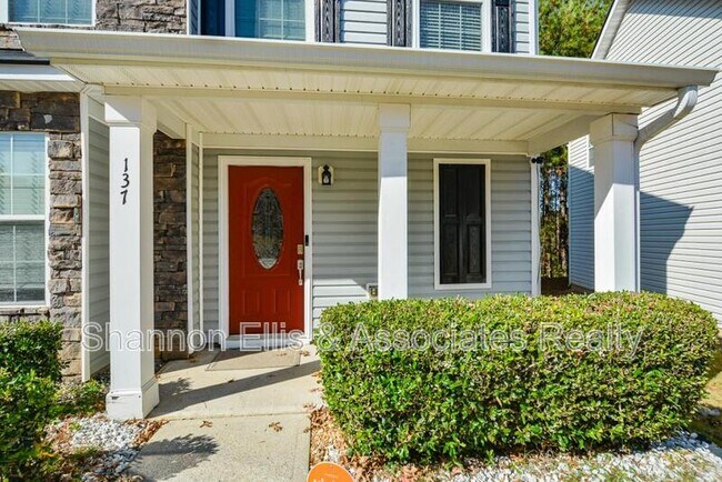 Building Photo - 137 Baywood Crossing