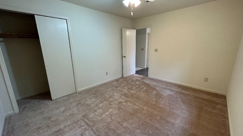 Building Photo - 3729 Carman Rd
