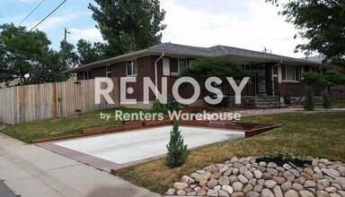 Building Photo - Spacious 4-Bedroom Duplex Near Anschutz Medical Campus – Available Now!