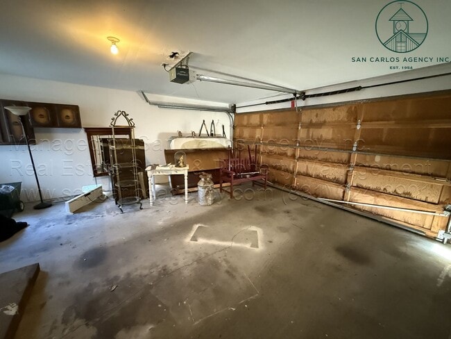 Building Photo - Private Three Bed Carmel Valley Oasis Along the River