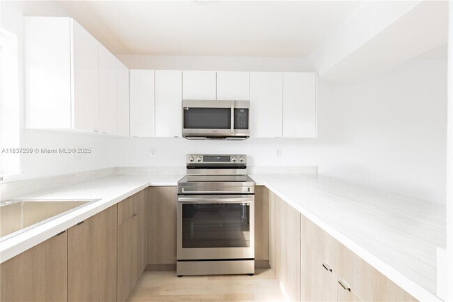 Building Photo - 9720 SW 184th St