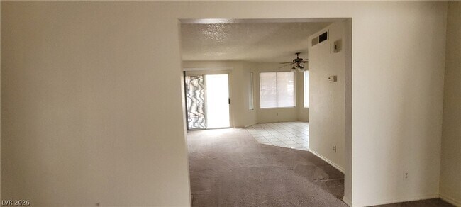 Building Photo - 2813 Cacto Ct