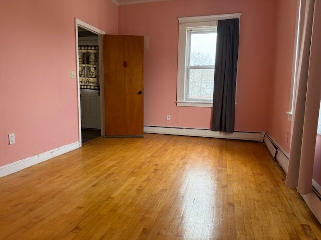 Building Photo - 12 High St