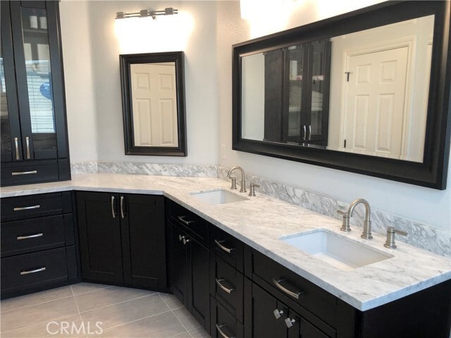 Building Photo - 5817 Cattleya Dr