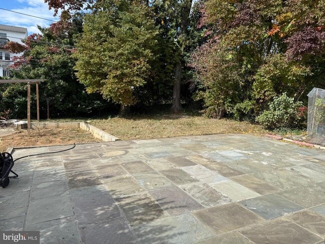 Building Photo - 56 N New Ardmore Ave