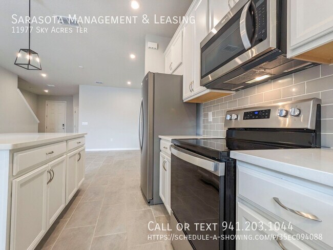 Building Photo - 11977 Sky Acrs Ter