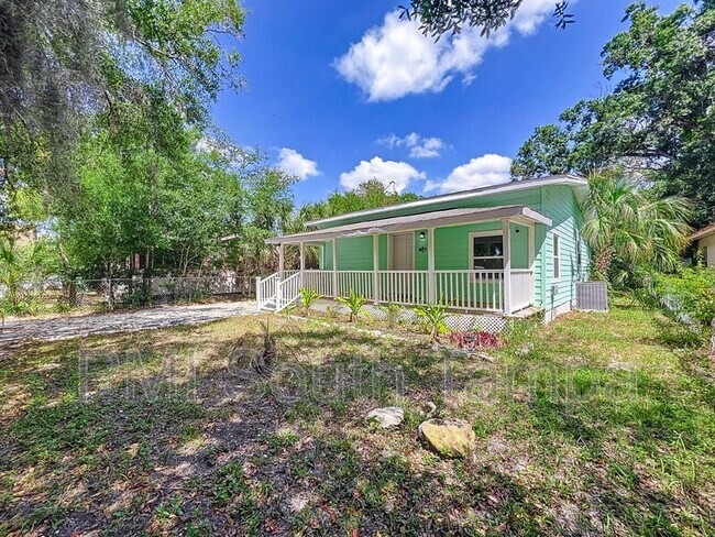 Building Photo - 1723 John Rivers St