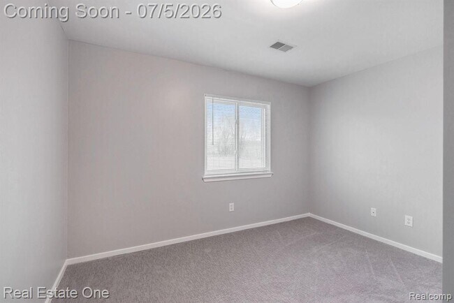 Building Photo - 9527 Greenfield Ct