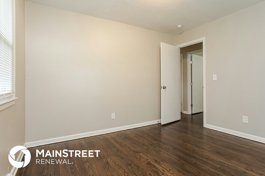 Building Photo - 7819 E 47th Terrace