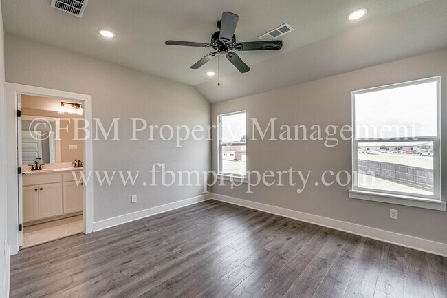 Building Photo - 920 Cooksey Ct