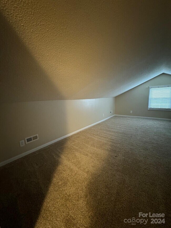 Building Photo - 2793 NC-268