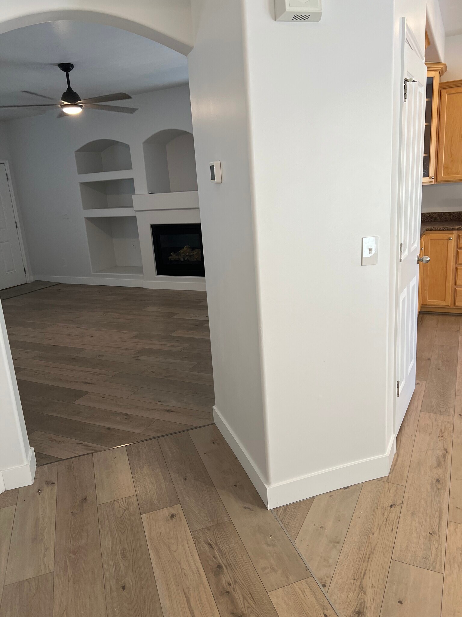 Split living room/kitchen - 1411 E 6175 S