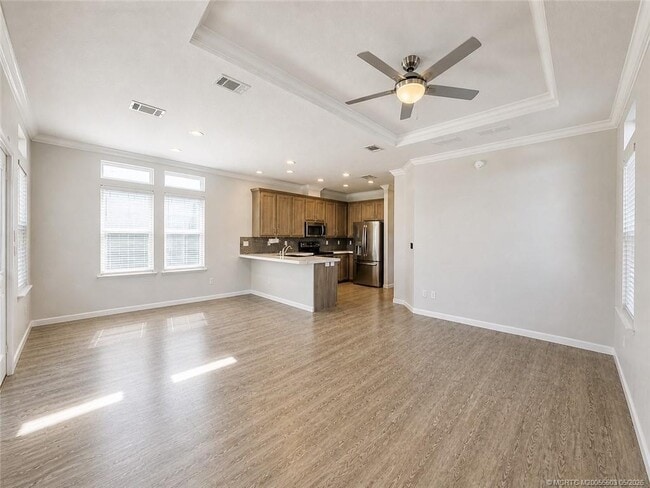 Building Photo - 252 NE Ebbtide Way