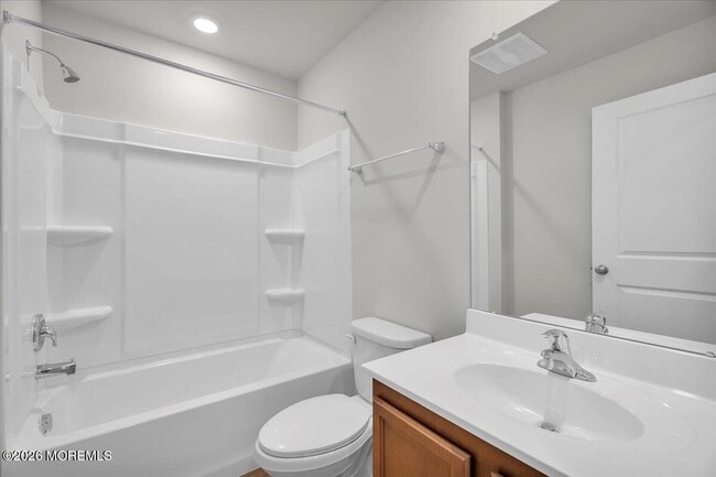 Building Photo - 220 Sandy Rdg Rd