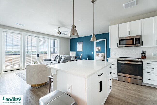 Building Photo - 300 E Broad St