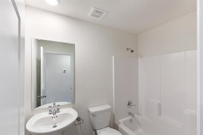 Building Photo - 209 W Avenue A