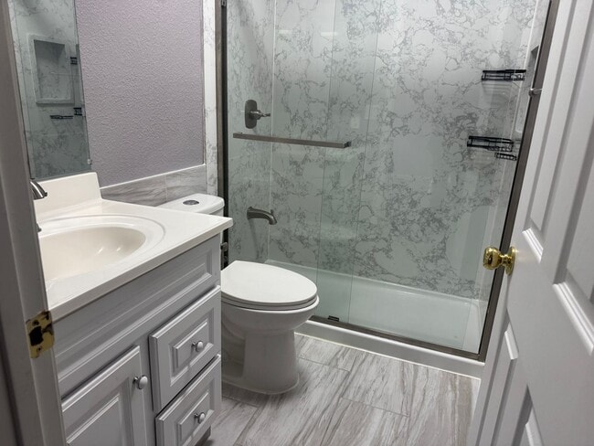 Building Photo - 245 Rambler Rose Ln