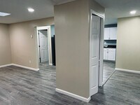 Building Photo - 1036 Chicopee St