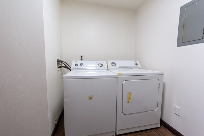 Building Photo - 4070 S Atchison Way