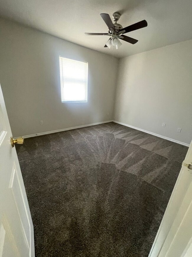Building Photo - House For Lease In Old Granbury Estates 3 ...