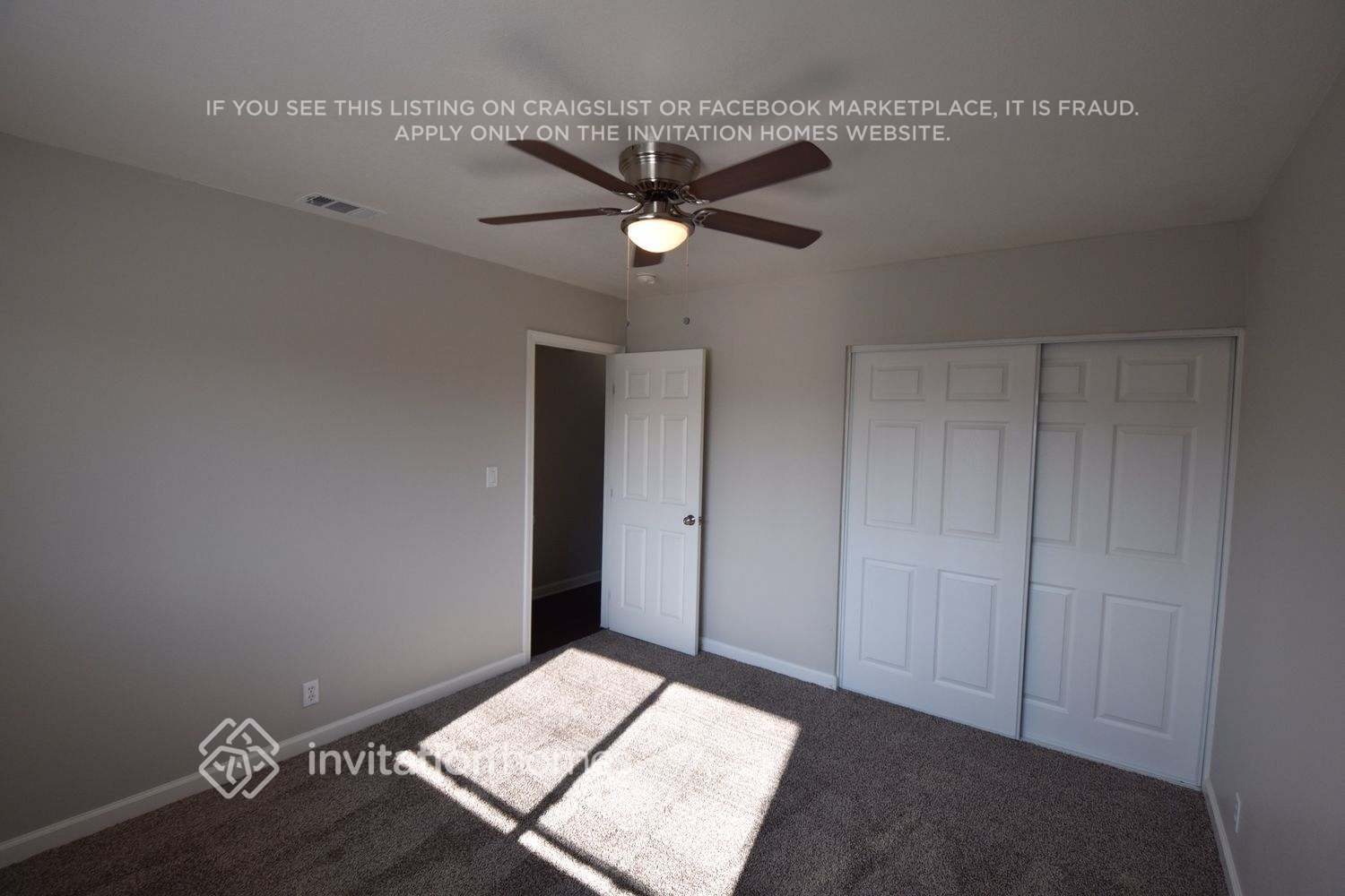 Building Photo - 11114 Blue Jay Dr