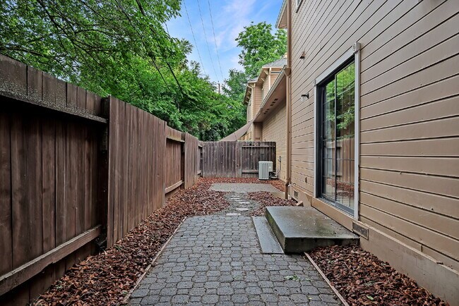 Building Photo - 6 month lease available now through March 2027