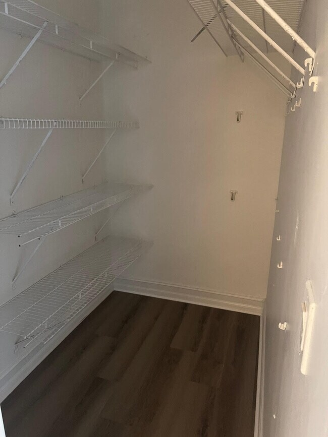 Building Photo - 2700 Casita Way