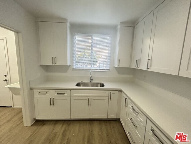 Building Photo - 11913 Tennessee Ave