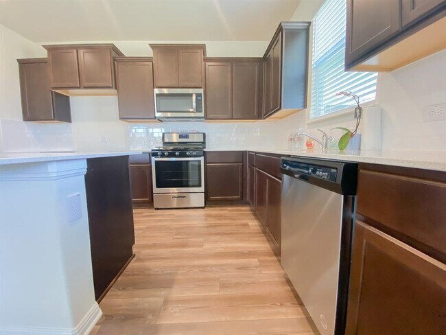 Building Photo - 12010 Corsicana Trl