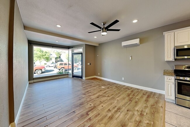 Building Photo - 300430144th