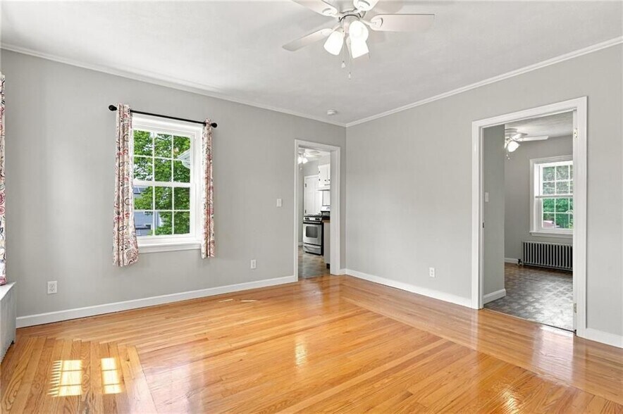 Building Photo - 51 Pettaconsett Ave