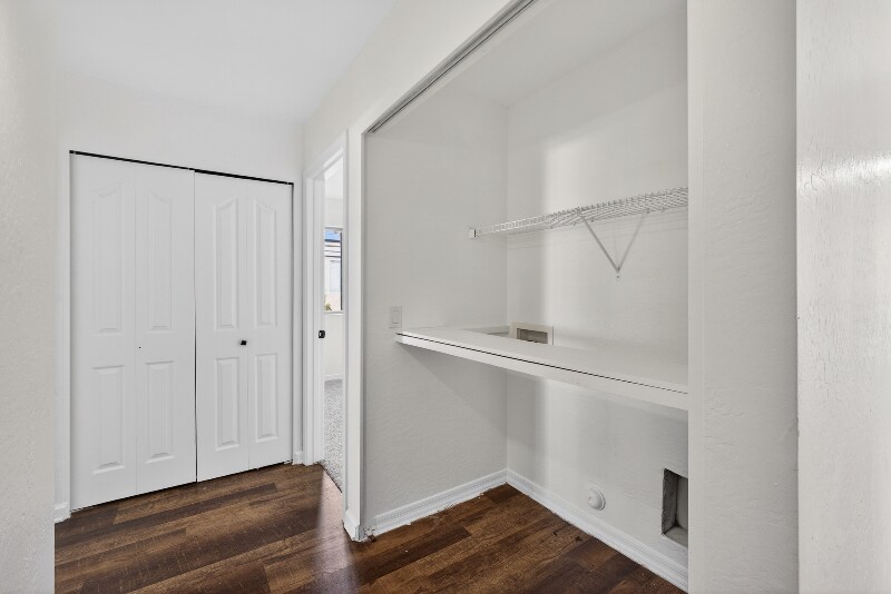 Building Photo - 2130 Sabino Ln