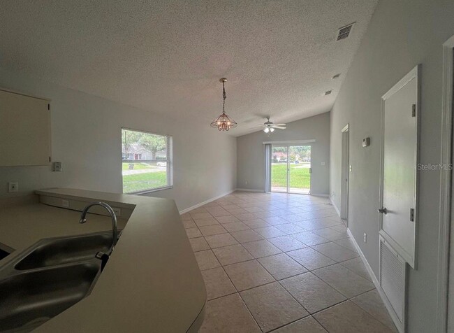 Building Photo - 9618 Rivers Bend Ct